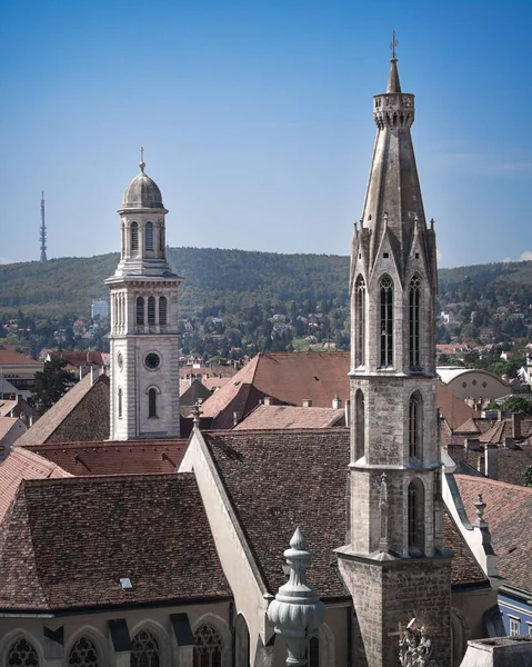 Una Vista Vertical Histórica Iglesia Benedictina María Sopron Hungría —  Fotos de Stock