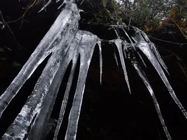 Primer Plano Los Detalles Textura Hielo Derretido Invierno —  Fotos de Stock