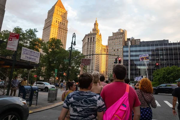 Roe Wade Davasının Devrilmesi Sonrasında New York Foley Meydanı Yürüyen — Stok fotoğraf