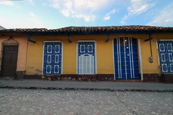 Vacker Utsikt Över Färgad Byggnad Trinidad Den Blå Himlen — Stockfoto