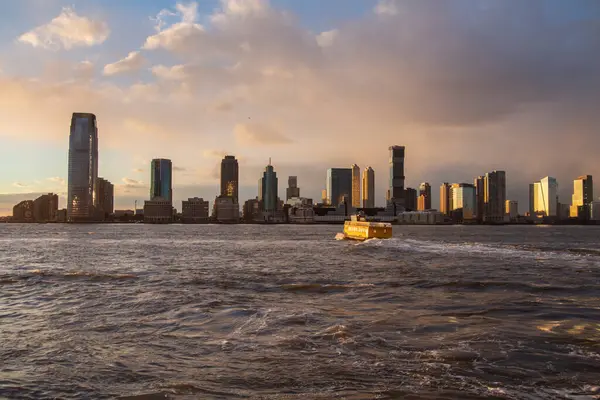 Atlantik Kıyısının Yanındaki New Jersey Şehrinin Manzarası — Stok fotoğraf