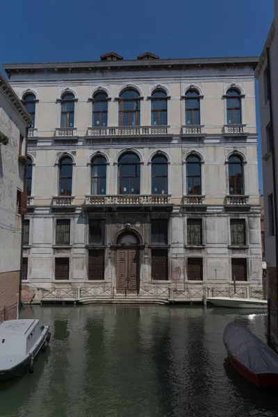 Plan Vertical Bâtiments Historiques Long Des Canaux Venise Italie — Photo