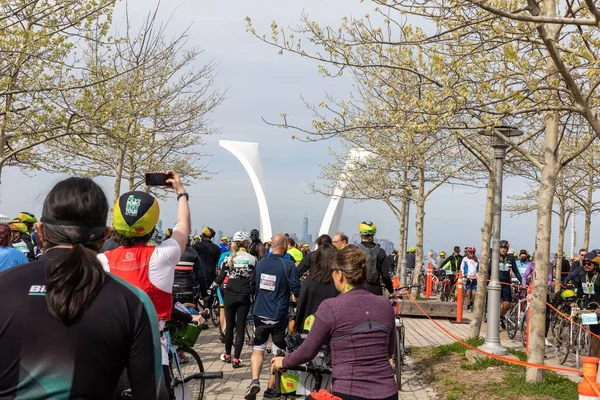 Mängd Cyklister Väntar Att Delta Cykelturen — Stockfoto