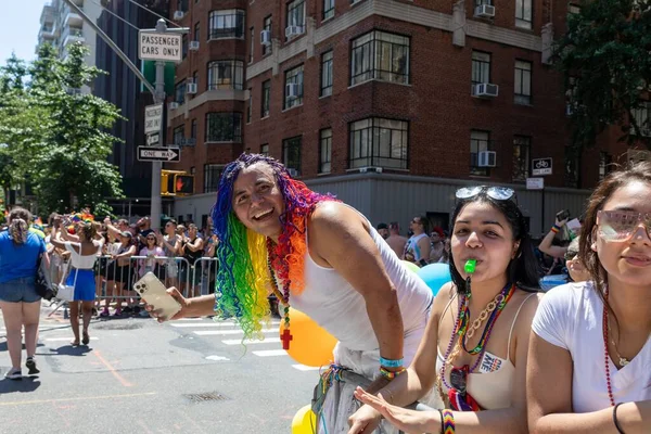 Muitos Jovens Parada Orgulho Nova Iorque — Fotografia de Stock