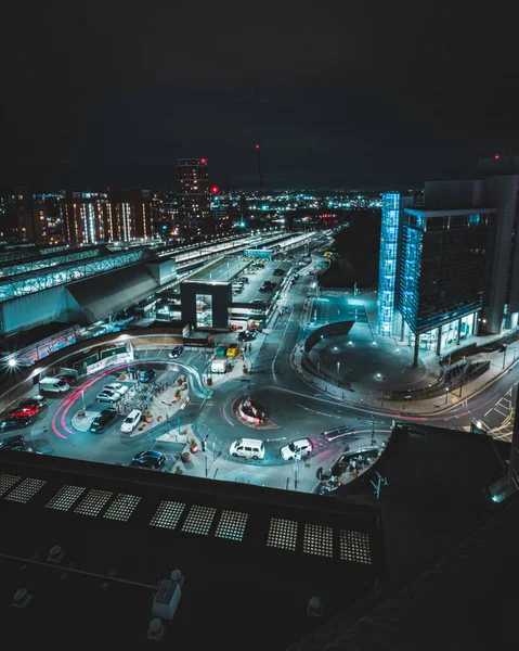 Die Beleuchteten Straßen Von Leeds Bei Nacht — Stockfoto