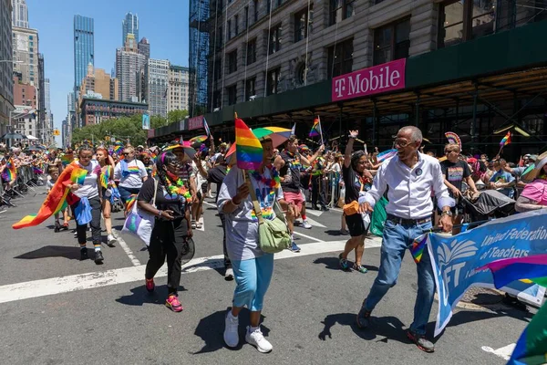 Mensen Nemen Deel Aan Nyc Pride March — Stockfoto