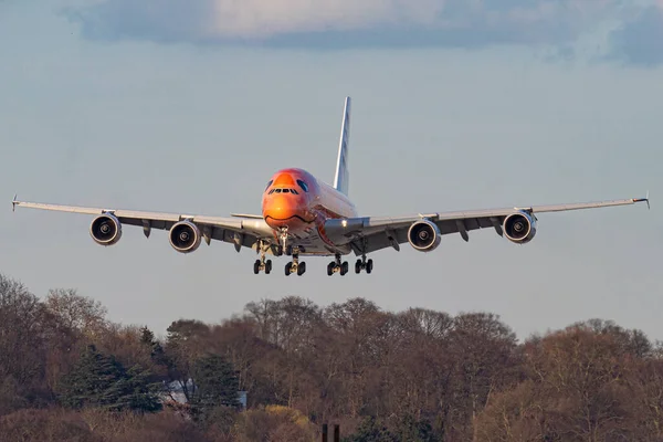 All Nippon Airways Ana Airbus A380 841 Wwal 266 Approaching — Stock Photo, Image