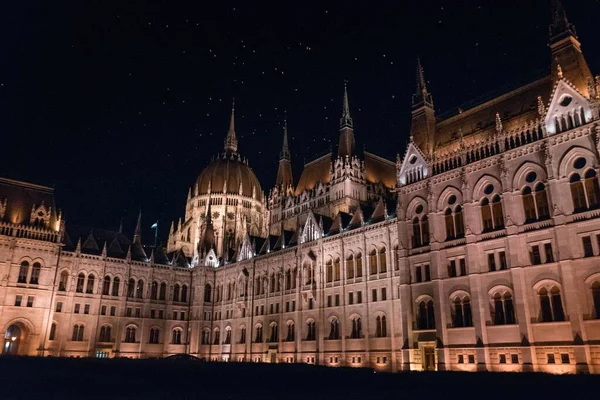 Conception Extérieure Édifice Parlement Hongrois Nuit Sous Ciel Étoilé — Photo