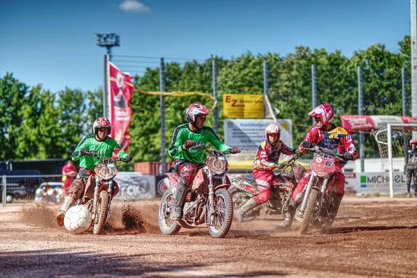 Skupina Lidí Motocyklech Motocyklové Akci Halle Sasko Anhaltsko Německo — Stock fotografie