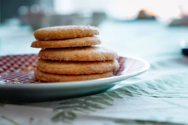 Close Cookies Caseiros Empilhados Prato — Fotografia de Stock