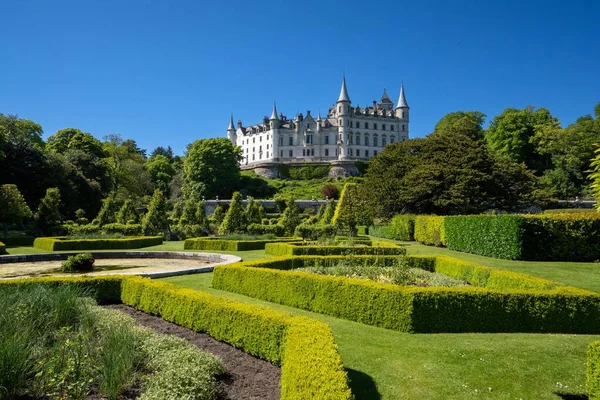 Castillo Los Jardines Dunrobin Escocia Día Soleado — Foto de Stock