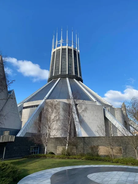 Een Verticaal Shot Van Liverpool Metropolitan Cathedral — Stockfoto