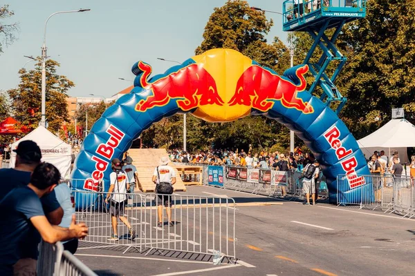 Red Bull Romaniacs Road Kemény Enduro Rallye Befejezni Boltív Nagyszeben — Stock Fotó