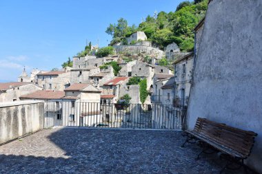 Panoramic view of the Molise village of Pesche, Italy.