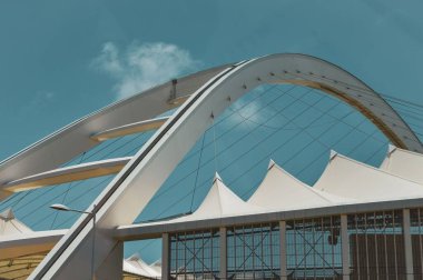 Güney Afrika, Durban 'daki Moses Mabhida Stadyumu' nun tepesine yakın çekim.
