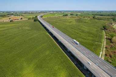 A7 otoyolu, Ceneviz 'den Milano' ya uzanan bir İtalyan otoyoludur.