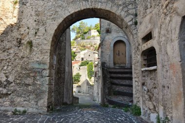 A narrow street in Pesche, a mountain village in the Molise region of Italy.