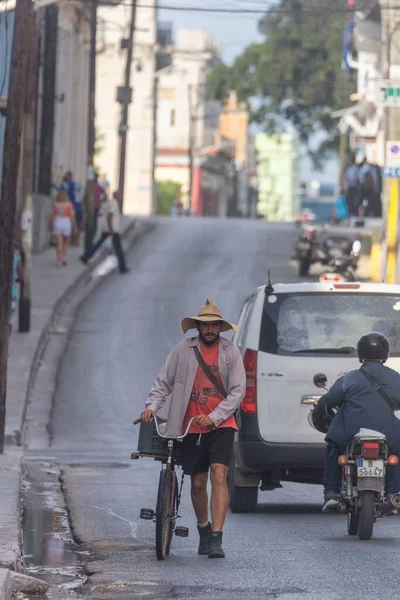 Eine Vertikale Aufnahme Eines Straßenhändlers Matanzas Kuba — Stockfoto