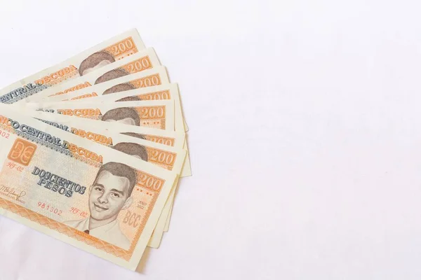 Eine Draufsicht Auf Bargeld Kubanische Pesos Isoliert Auf Einer Weißen — Stockfoto