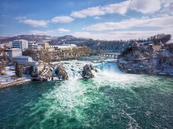 Vue Aérienne Une Chute Près Une Ville Hiver — Photo