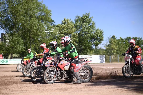 Grupo Motociclistas Competindo Durante Evento Motocicleta Halle Saxônia Anhalt Alemanha — Fotografia de Stock