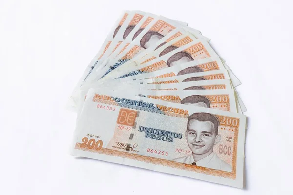 Primer Plano Billetes Cubanos 200 Pesos Sobre Mesa Blanca —  Fotos de Stock