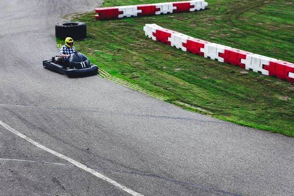 Piloto Kart Deriva Pista Corrida — Fotografia de Stock