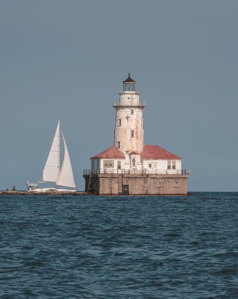 A vertical shot of Chicago Harbor Lighthouse in Illinois, USA