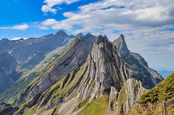 Een Schilderachtig Uitzicht Seceda Piek — Stockfoto