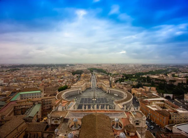 Egy Légi Felvétel Szent Péter Pápai Bazilikáról Vatikánban — Stock Fotó