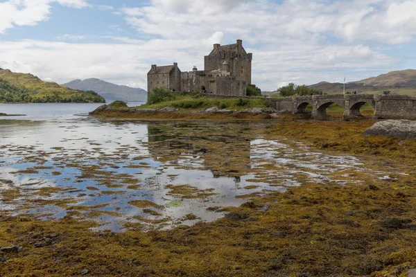 Die Malerische Aufnahme Von Eilean Donan Castle Der Lagune Meer — Stockfoto