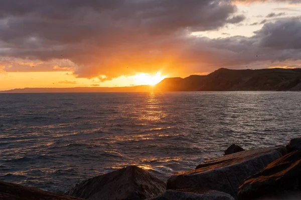 Vacker Bild Ett Hav Solnedgång — Stockfoto