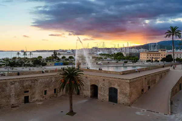 Una Vista Del Majestuoso Puerto Palma Mallorca Atardecer —  Fotos de Stock