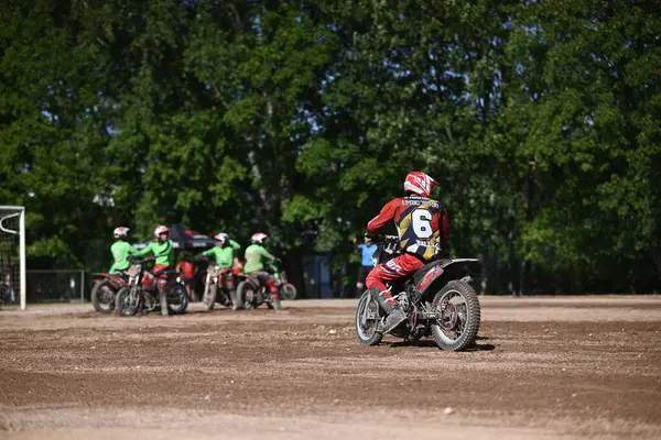 Motorkář Připojil Týmu Během Motocyklové Akce Halle City Sasko Anhaltsko — Stock fotografie