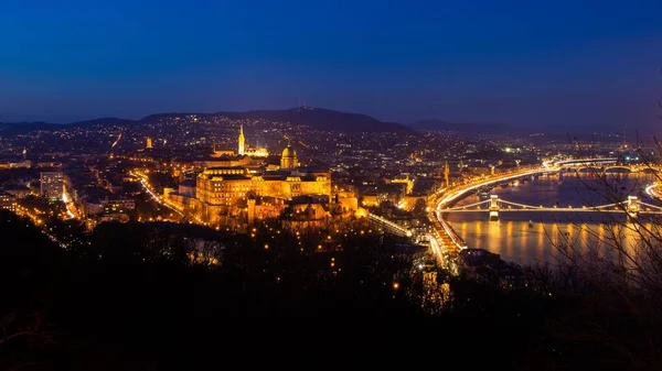 Una Vista Nocturna Ciudad Budapest Hungría — Foto de Stock