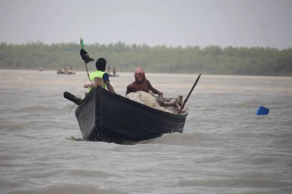 Apr Babuganj Barisal Bangladesh Small Fishing Boats Floating River — Stock Photo, Image