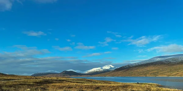 Beinn Dearg Tomada Del Otro Lado Del Lago Glascarnoch — Foto de Stock