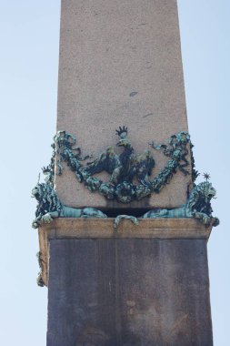 Roma Katolik Kilisesi 'nin görkemli sanat ve mimarisi