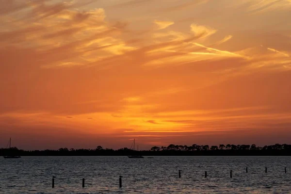 Ein Blick Auf Den Schönen Sonnenuntergang Und Den Orangen Himmel — Stockfoto