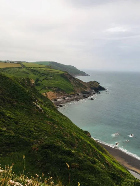 Ett Landskap Chevron Fold Widemouth Cornwall Storbritannien — Stockfoto
