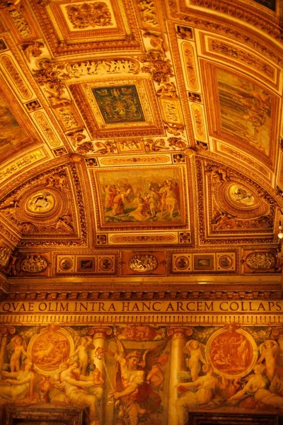 Великолепное Искусство Архитектура Римско Католической Церкви — стоковое фото