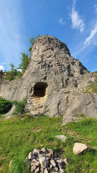 Disparo Vertical Una Cueva Encontrada República Checa — Foto de Stock
