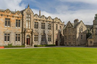 St Andrews Üniversitesi 'nin ana binası, İskoçya, İngiltere - eski İngiliz mimarisi