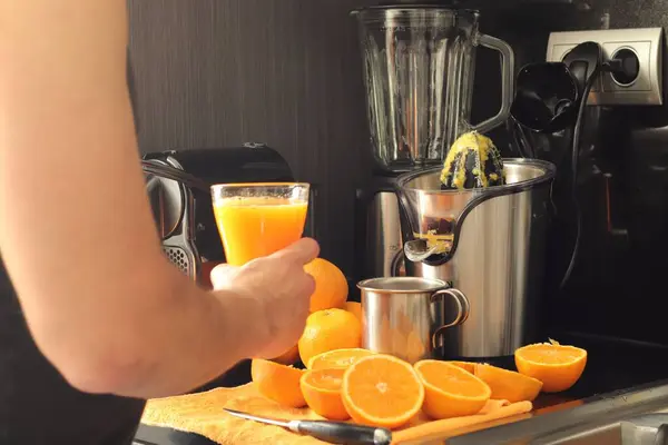 Closeup Man Hand Holding Glass Fresh Orange Juice Made Juicer — Stock Photo, Image