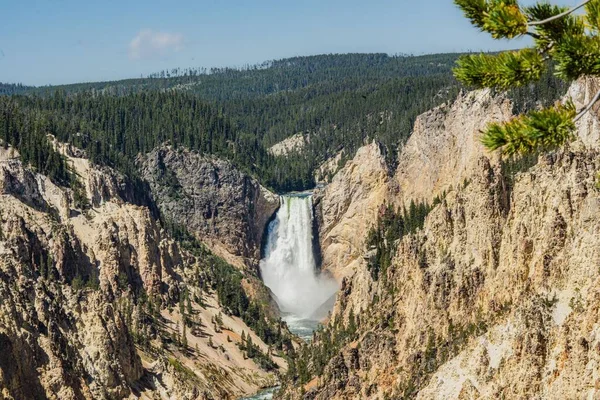 Una Vista Aérea Impresionante Las Cataratas Superiores Del Río Yellowstone — Foto de Stock