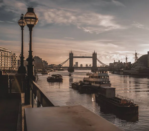 Ein Schöner Blick Auf Die London Bridge Und Boote — Stockfoto