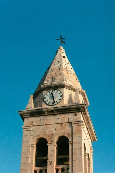 Fechamento Vertical Torre Relógio Igreja Santa Maria — Fotografia de Stock