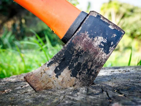 Dividindo Machado Maul Toco Pequeno Usado Com Alça Plástico Laranja — Fotografia de Stock