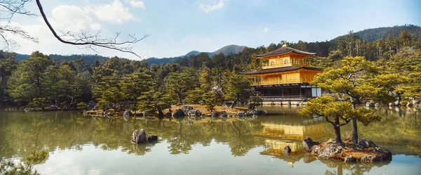Όμορφη Θέα Του Kinkaku Ναός Του Χρυσού Περιπτέρου Κιότο Ιαπωνία — Φωτογραφία Αρχείου
