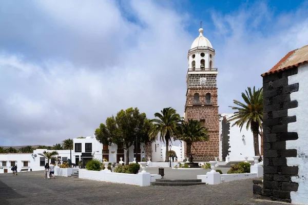 Cityscape Iglesia Nuestra Senora Guadalupe Church Teguise Lanzarote Canary Islands — Stock Photo, Image